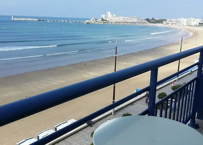 Studio Meuble Face Mer Vue Imprenable Sur La Mer, Parking Et Fibre Gratuits